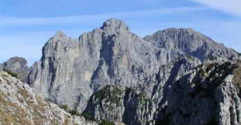 Il Monte Pelf, la Pala Tissi e il Burel dall’anticima della Pala Alta