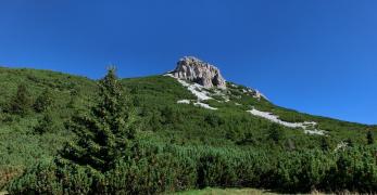 Il versante meridionale del Corno Bianco